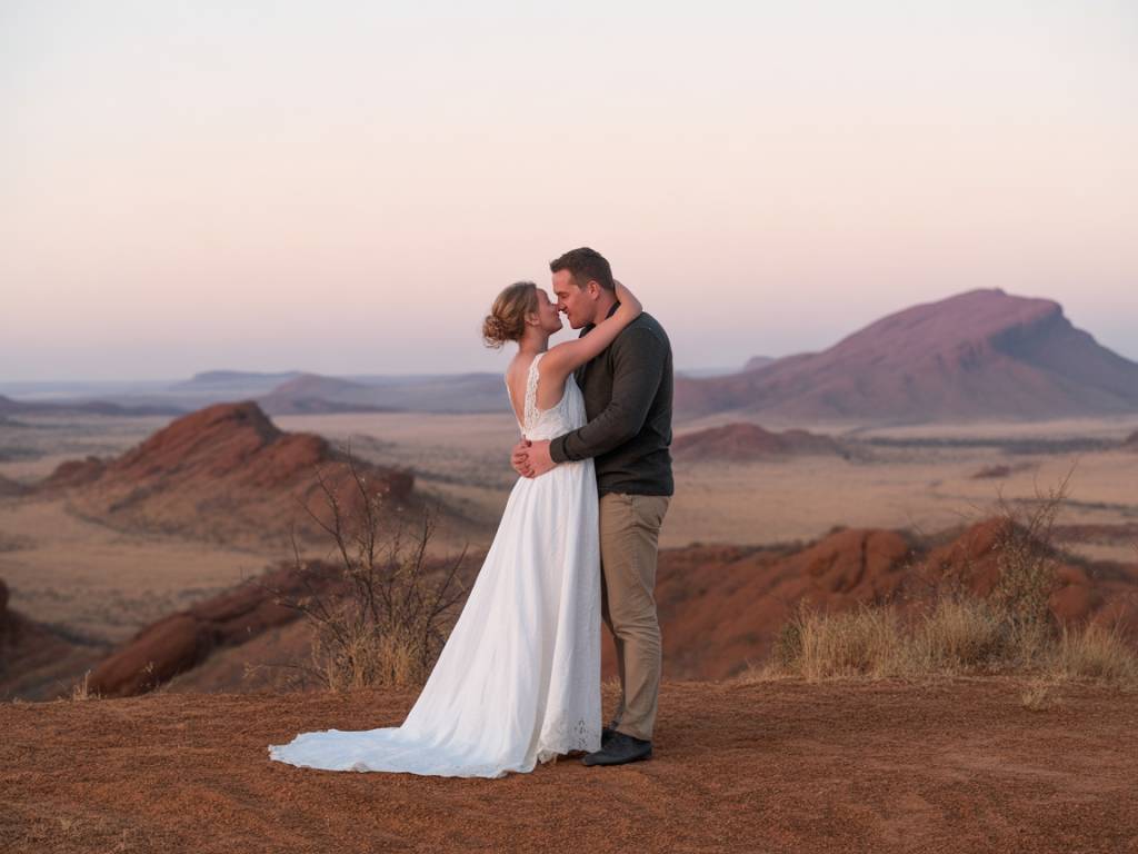 Voyage de Noces en Namibie : Safari Romantique et Paysages Lunaires pour un Amour Hors du Temps