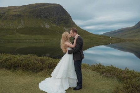 Voyage de Noces en Écosse : Châteaux Mystiques, Lacs Enchanteurs et Romantisme Sauvage