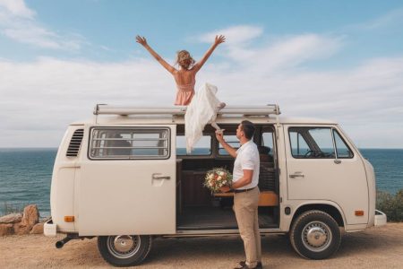 Voyage de Noces en Van Aménagé : Road Trip Romantique et Liberté Totale pour votre Lune de Miel